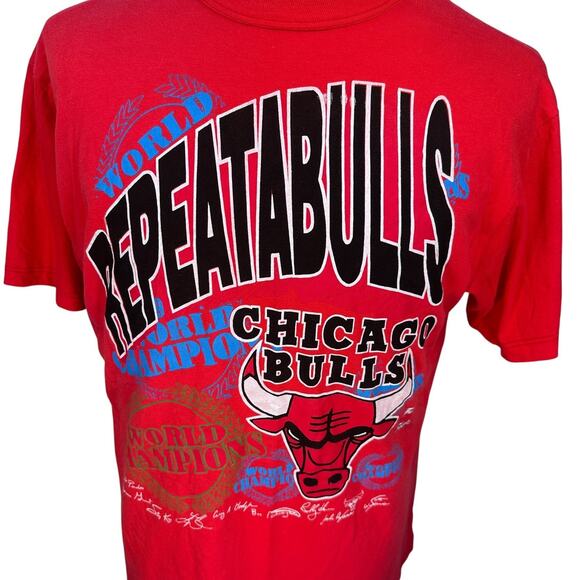 Vintage World Champion Repeatabulls Chicago Bulls T-Shirt Mens Large Red 90s - Picture 2 of 10